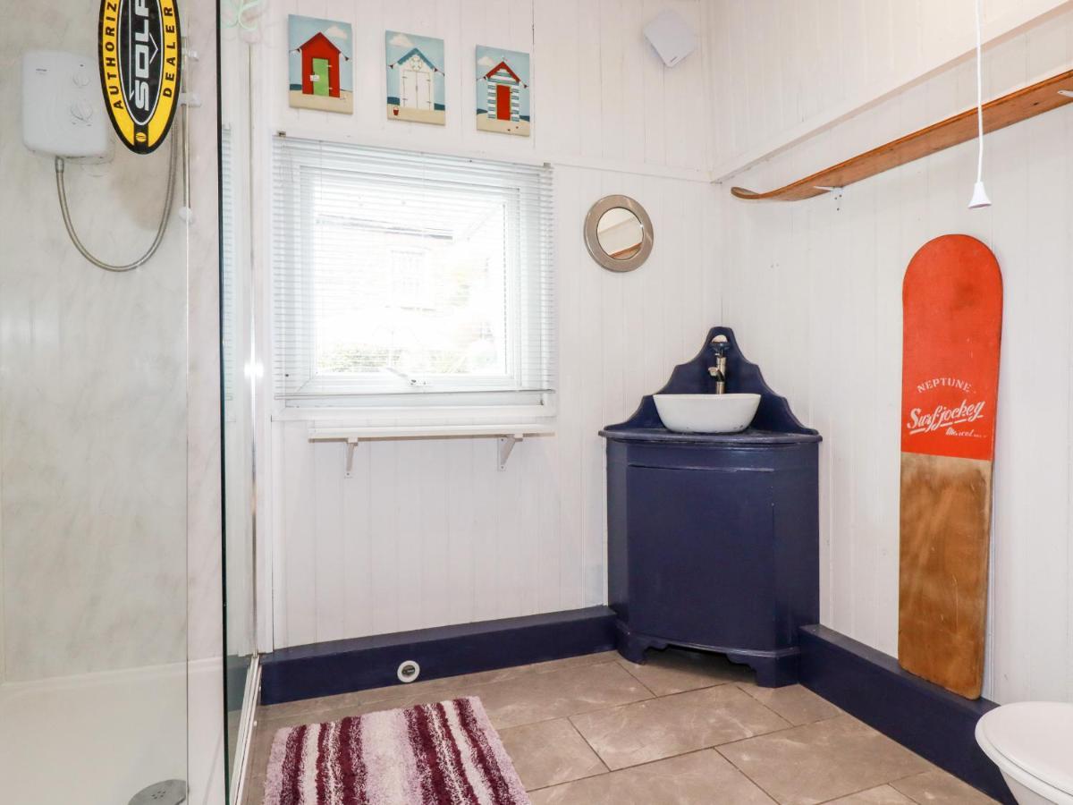 The Moonbeach Cabin Gorran Haven Esterno foto